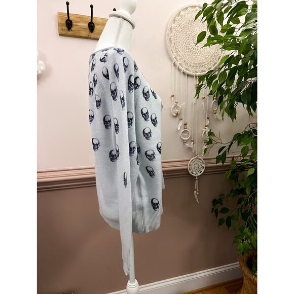 360 Cashmere Skull Print Cashmere Sweater Size S NWT - Picture 4 of 7